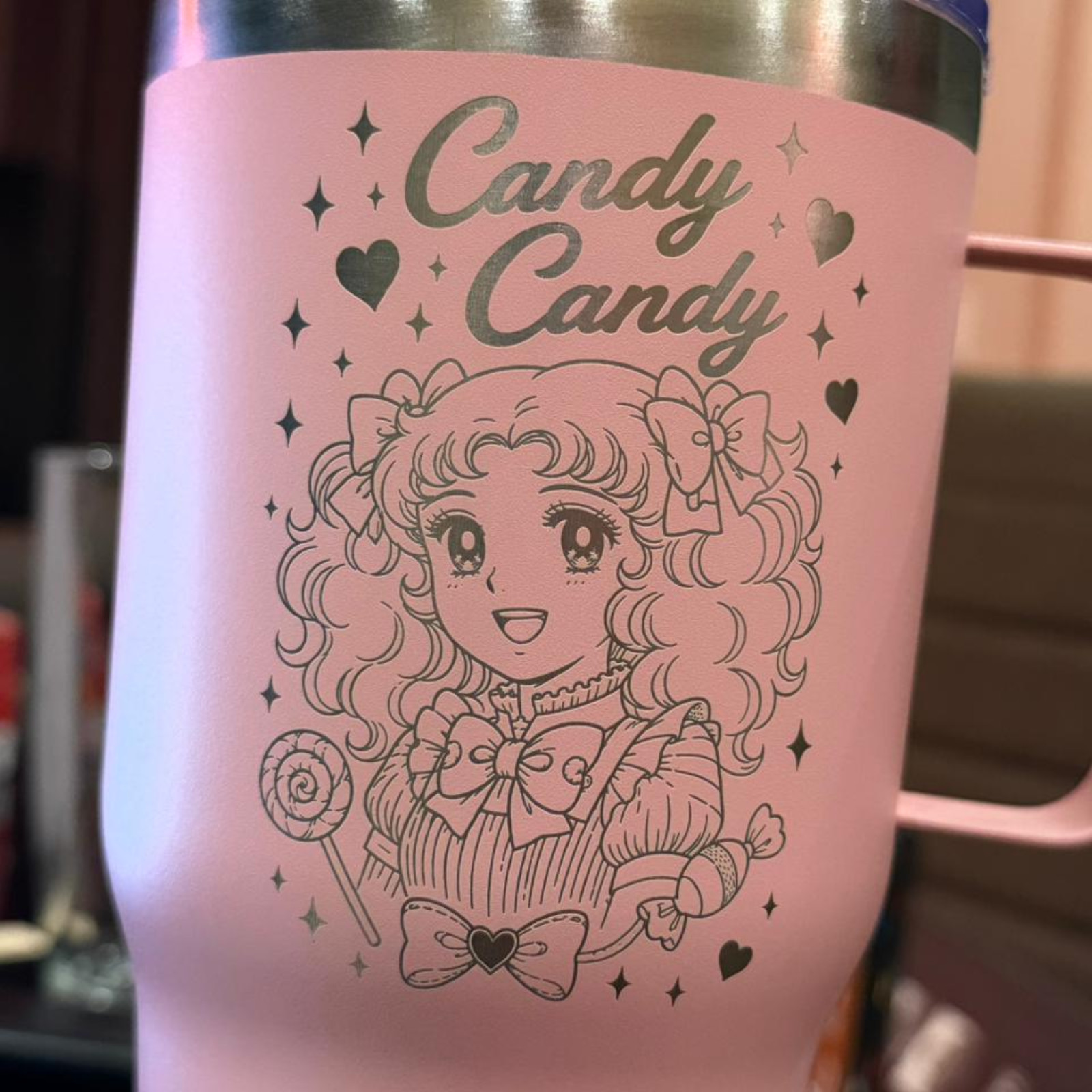 Termo 30 oz. con asa y grabado laser personalizado 3