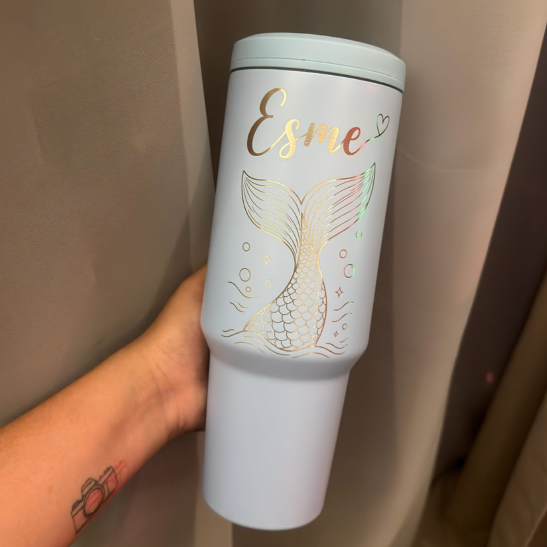 Termo 40 oz. con asa y grabado laser 2