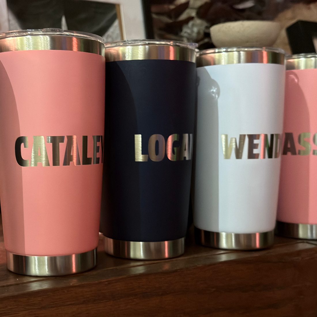Termo 20 oz. con grabado 11